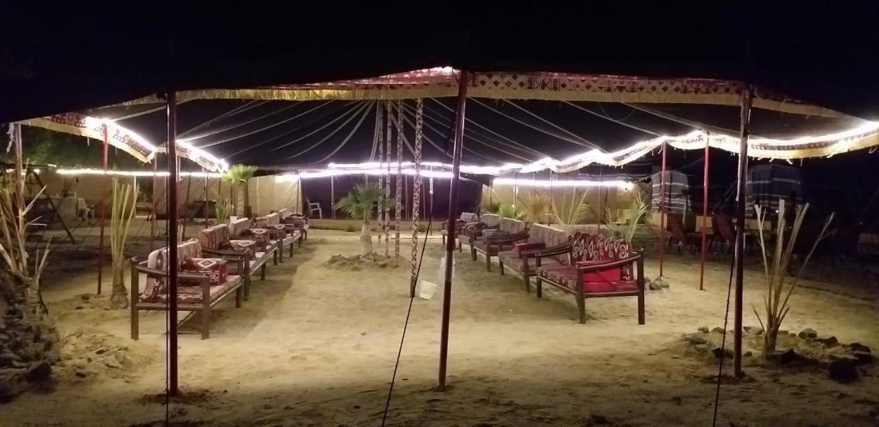 Royal Tours Permanent Camp Hotel อัมลัจจ์ ภายนอก รูปภาพ